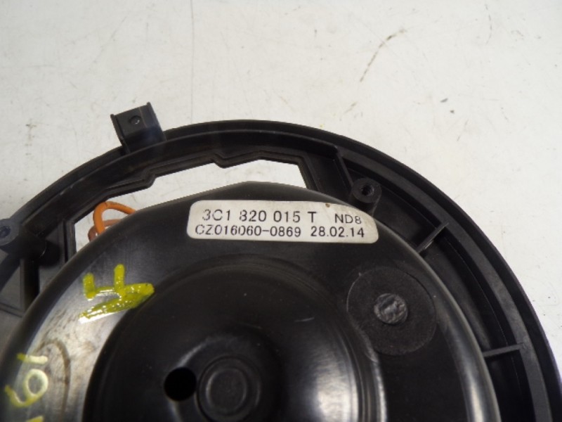 Recambio de motor calefaccion para volkswagen cc (358) 2.0 tdi referencia OEM IAM 1K1820015Q 3C1820015T CZ0160600869