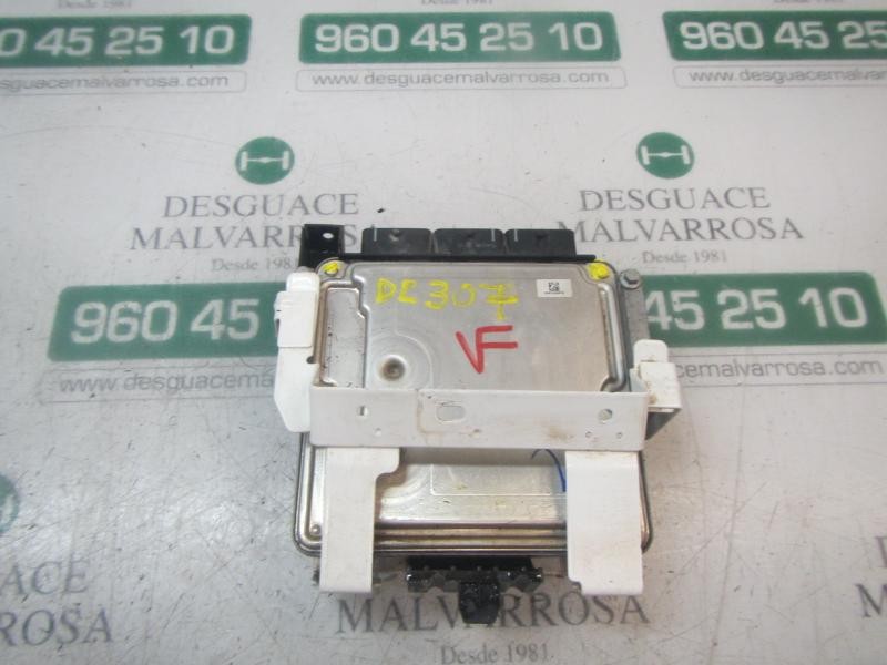 Recambio de centralita motor uce para land rover freelander (lr2) 2.2 td4 cat referencia OEM IAM LR012694  