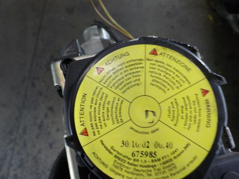 Recambio de cinturon seguridad delantero derecho para alfa romeo 147 (190) 1.6 16v cat referencia OEM IAM   