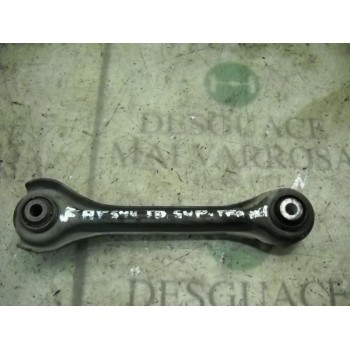 BRAZO SUSPENSION SUPERIOR TRASERO DERECHO A2013505606 