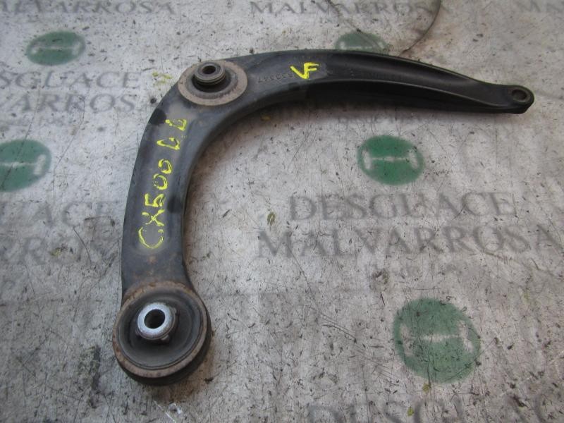 Recambio de brazo suspension inferior delantero derecho para peugeot 308 confort referencia OEM IAM 3521R3  