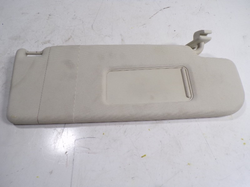 Recambio de parasol derecho para volkswagen cc (358) 2.0 tdi referencia OEM IAM 1K0857552KPC3  