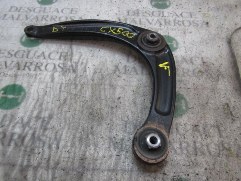 Recambio de brazo suspension inferior delantero izquierdo para peugeot 308 confort referencia OEM IAM 3520V2  