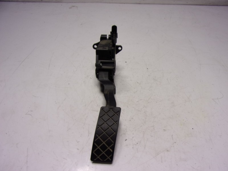 Recambio de potenciometro pedal para audi a1 (8xk) 1.0 tfsi referencia OEM IAM 6C1721503D 6C1721503D 
