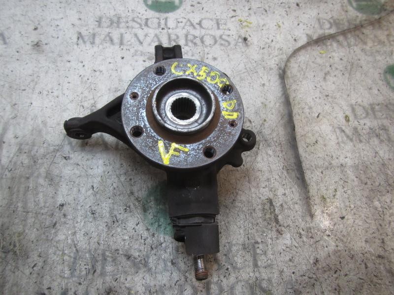 Recambio de mangueta delantera derecha para peugeot 308 confort referencia OEM IAM 364796  