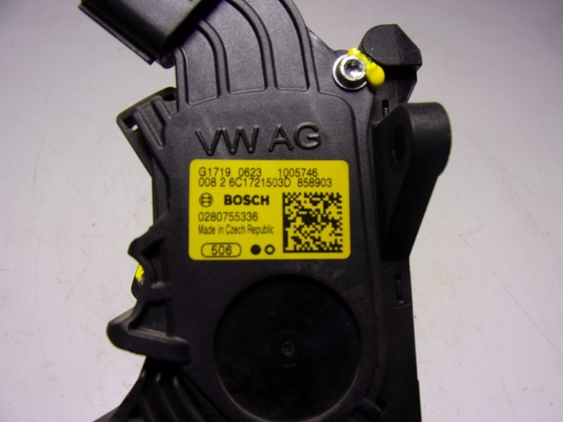 Recambio de potenciometro pedal para audi a1 (8xk) 1.0 tfsi referencia OEM IAM 6C1721503D 6C1721503D 
