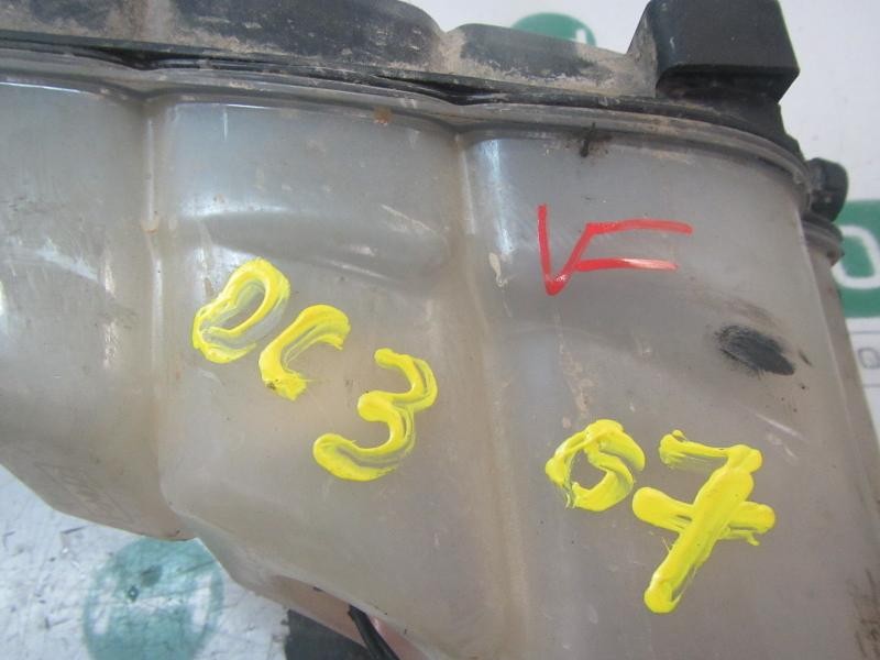 Recambio de deposito expansion para land rover freelander (lr2) 2.2 td4 cat referencia OEM IAM LR004080  