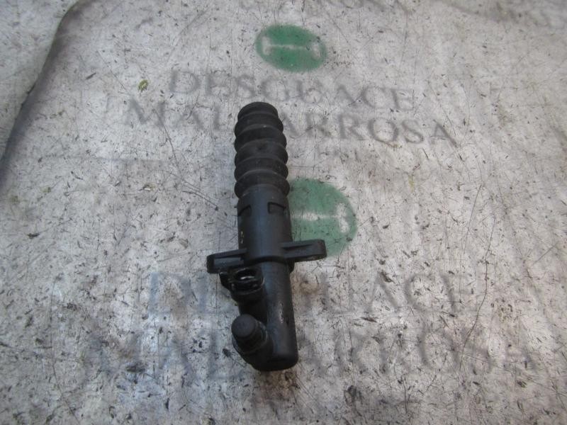 Recambio de bombin embrague para peugeot 308 confort referencia OEM IAM 218289  