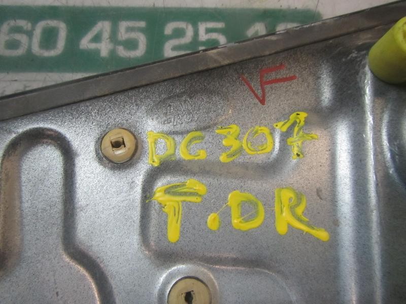 Recambio de elevalunas trasero derecho para land rover freelander (lr2) 2.2 td4 cat referencia OEM IAM LR019660  