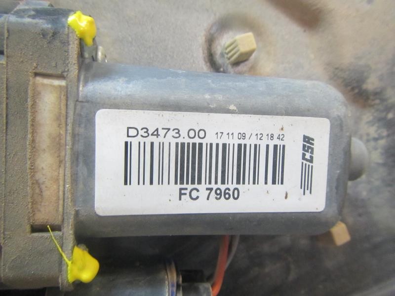 Recambio de elevalunas trasero izquierdo para land rover freelander (lr2) 2.2 td4 cat referencia OEM IAM LR019661  