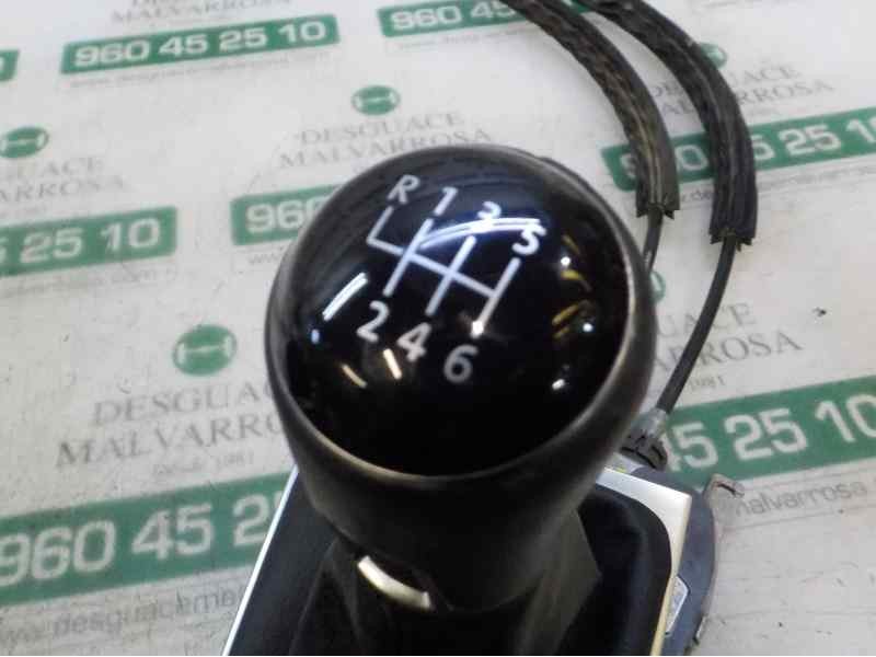 Recambio de palanca cambio para volkswagen passat variant (365) 2.0 tdi referencia OEM IAM 1K0711050A 1K0711061B 