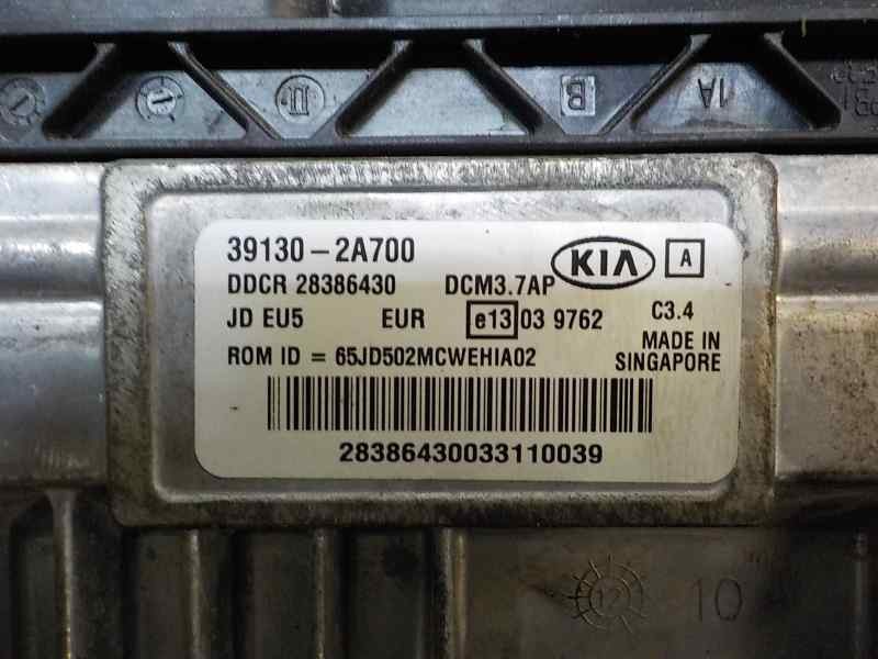 Recambio de centralita motor uce para kia cee´d 1.4 crdi cat referencia OEM IAM   