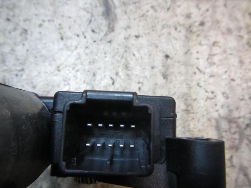 Recambio de motor techo electrico para peugeot 308 confort referencia OEM IAM 8401RR 0390200075 0390200075