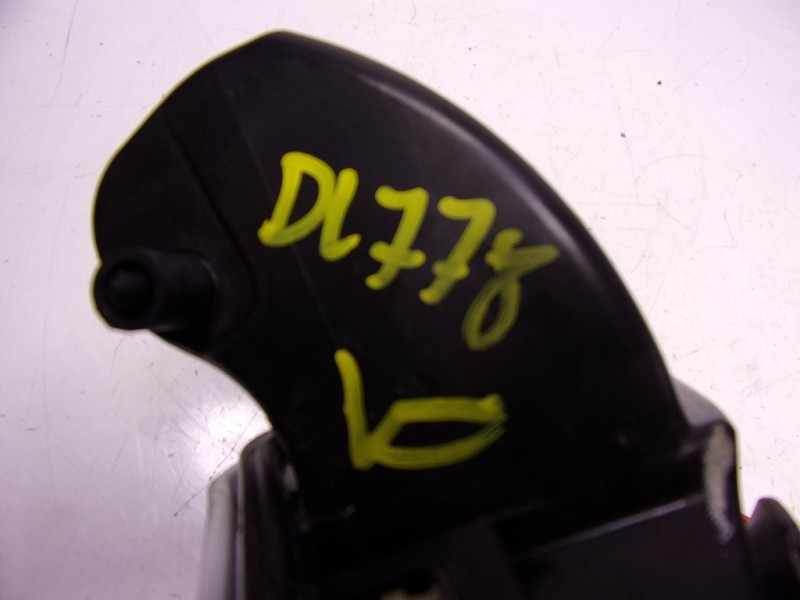 Recambio de tapa combustible para audi a1 (8xk) 1.0 tfsi referencia OEM IAM 8X0809907GRU  