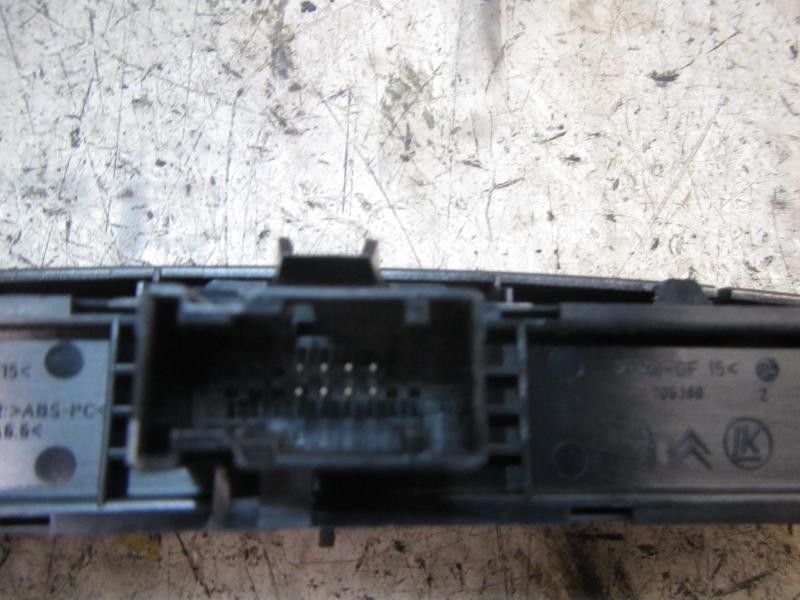 Recambio de warning para peugeot 308 confort referencia OEM IAM 649014 9659417177 