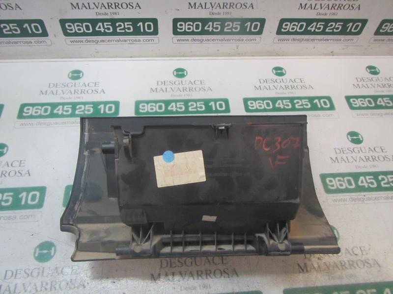 Recambio de guantera para land rover freelander (lr2) 2.2 td4 cat referencia OEM IAM LR010255  