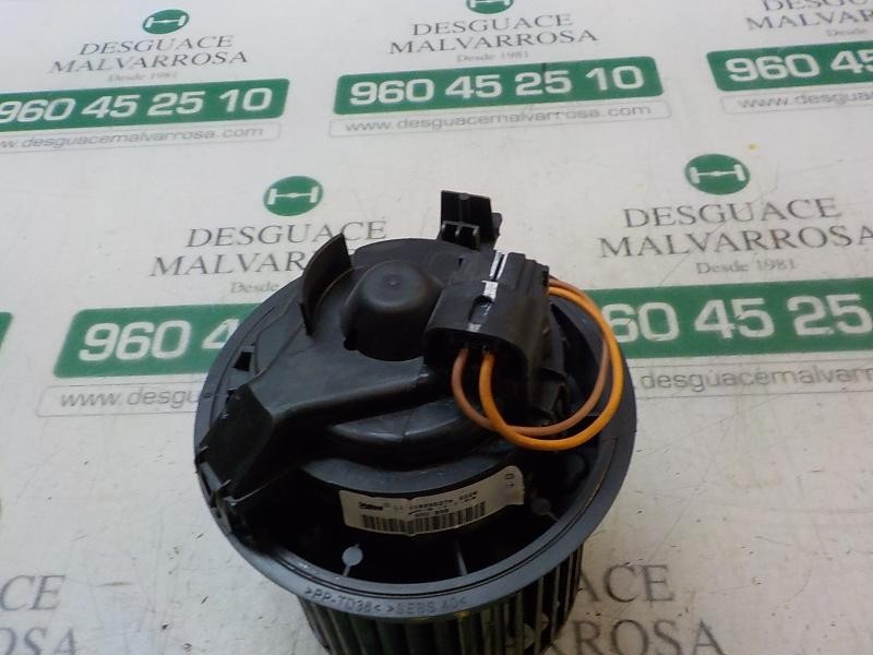 Recambio de motor calefaccion para renault clio iv 1.5 dci diesel fap referencia OEM IAM 272101170R  