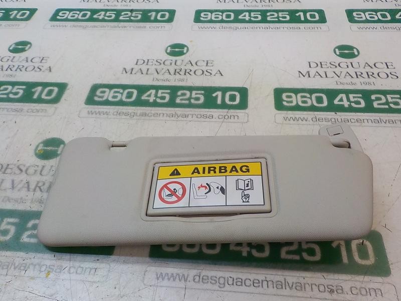 Recambio de parasol derecho para renault clio iv 1.5 dci diesel fap referencia OEM IAM 964003555R  