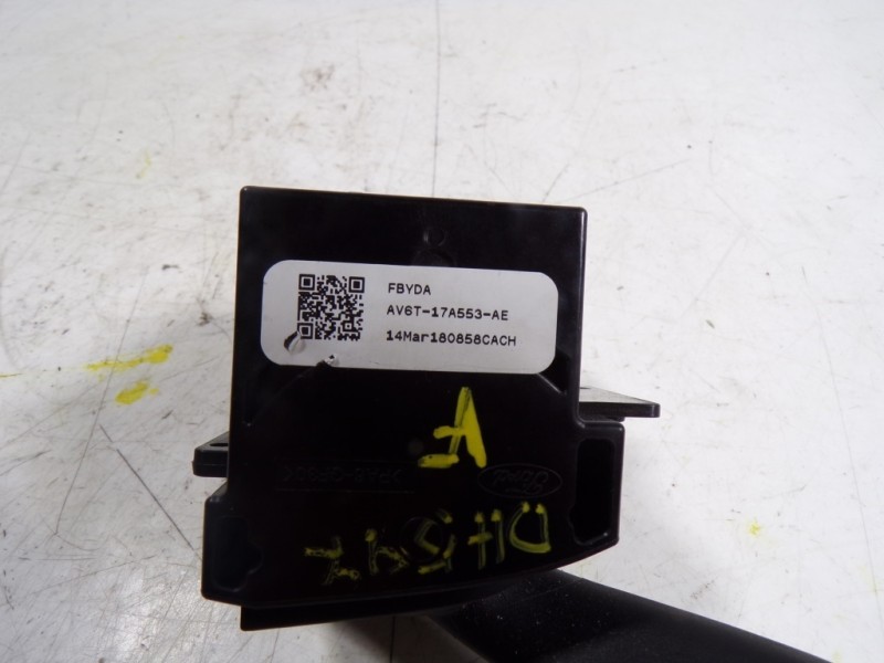 Recambio de mando limpia para ford c-max 1.0 ecoboost cat referencia OEM IAM 1900224 AV6T17A553AE 