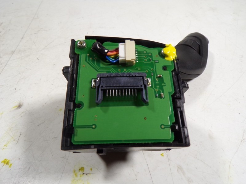 Recambio de mando limpia para ford c-max 1.0 ecoboost cat referencia OEM IAM 1900224 AV6T17A553AE 