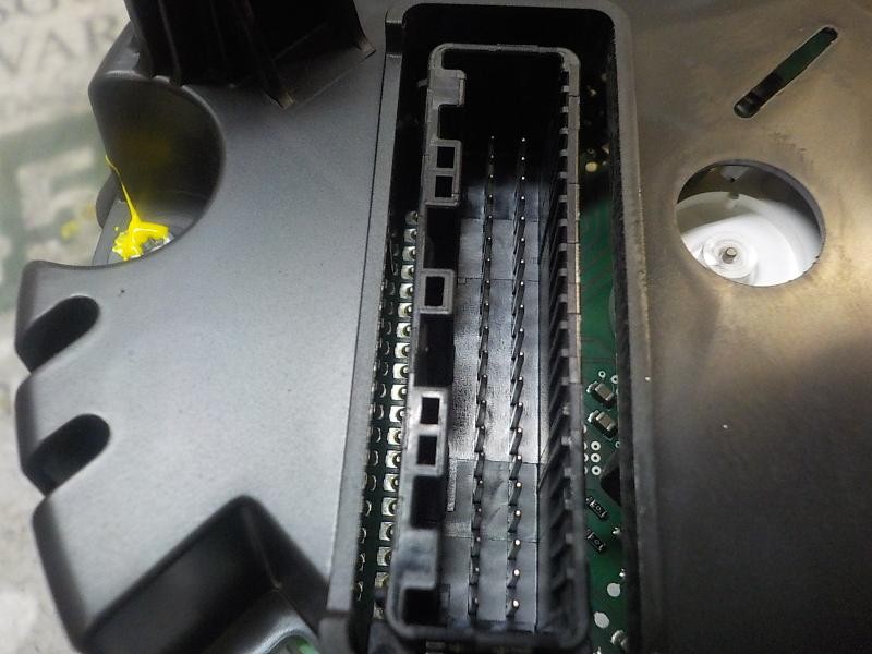 Recambio de cuadro instrumentos para kia cee´d 1.4 crdi cat referencia OEM IAM   