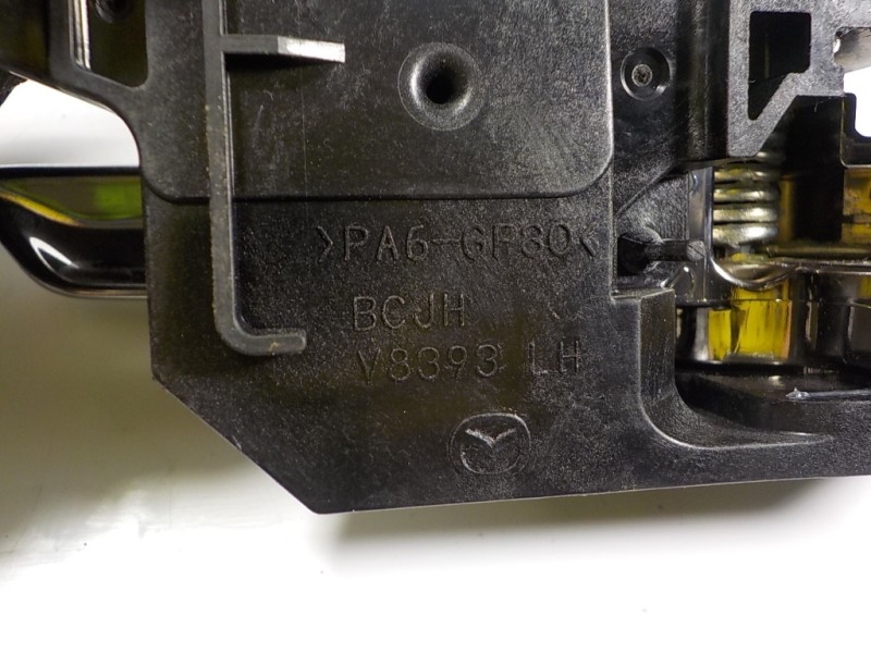 Recambio de maneta interior delantera izquierda para mazda 3 berlina (bp) evolution referencia OEM IAM  BCJHV8393LH 