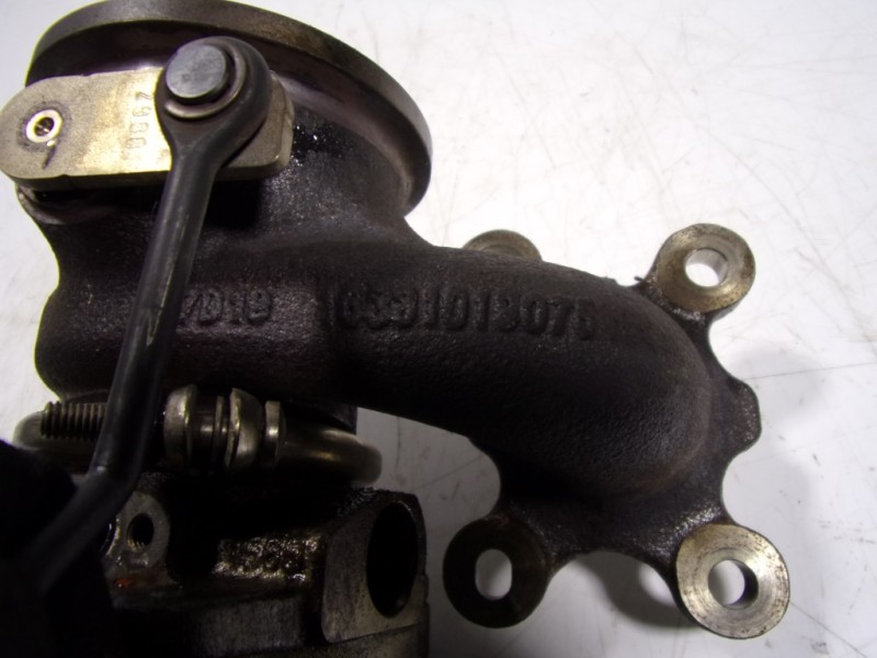 Recambio de turbocompresor para audi a1 (8xk) 1.0 tfsi referencia OEM IAM 04C145702R 16331019076 