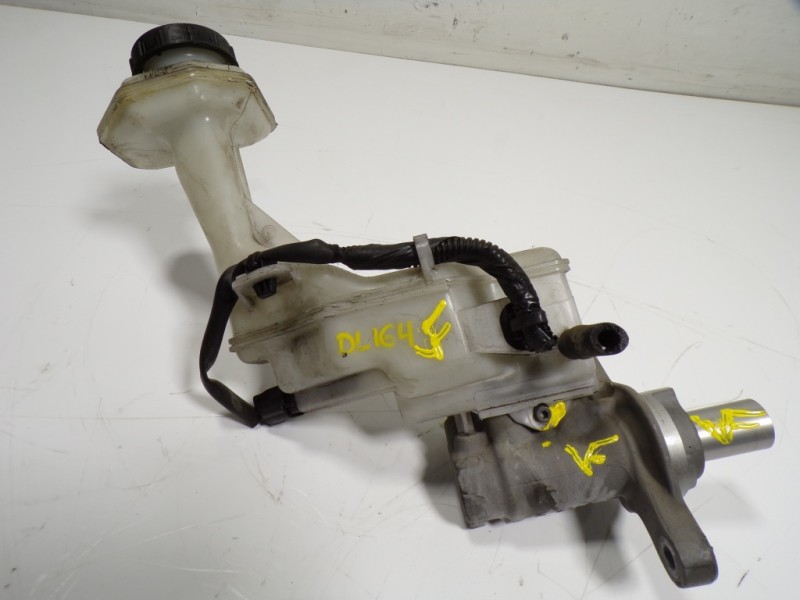 Recambio de bomba freno para nissan x-trail (t32) acenta referencia OEM IAM D60104BA6A 0204796467 