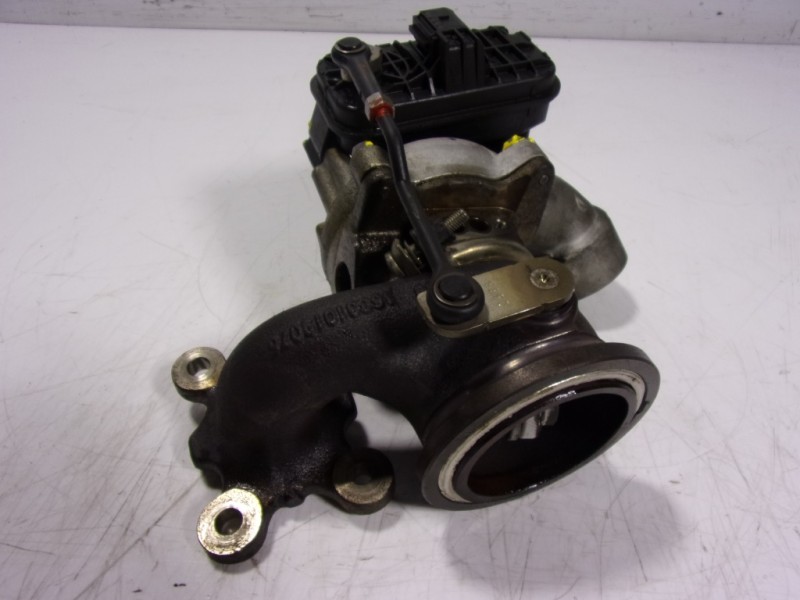 Recambio de turbocompresor para audi a1 (8xk) 1.0 tfsi referencia OEM IAM 04C145702R 16331019076 