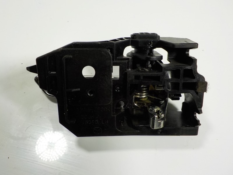 Recambio de maneta interior trasera izquierda para mazda 3 berlina (bp) evolution referencia OEM IAM  BCJHV8393LH 