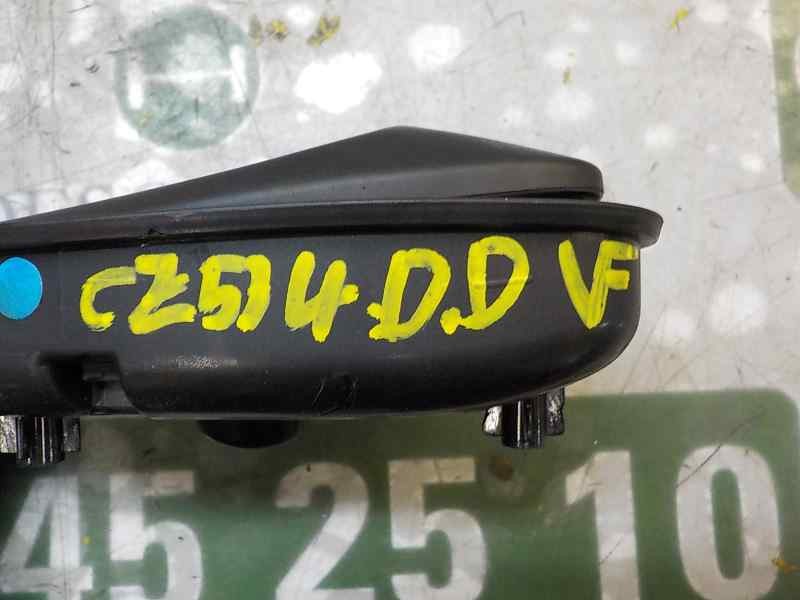 Recambio de maneta interior delantera derecha para kia cee´d 1.4 crdi cat referencia OEM IAM   