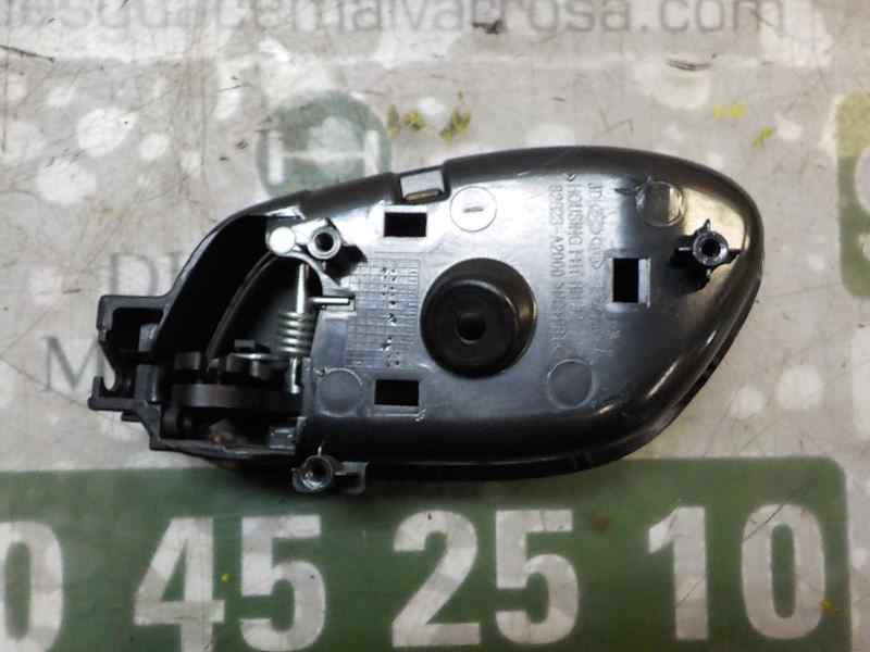 Recambio de maneta interior delantera derecha para kia cee´d 1.4 crdi cat referencia OEM IAM   