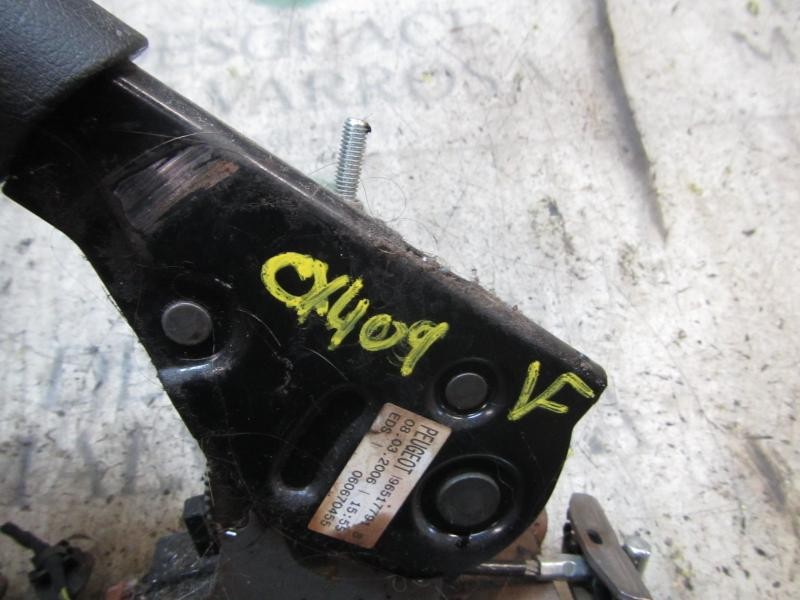 Recambio de palanca freno de mano para peugeot 207 premium referencia OEM IAM   