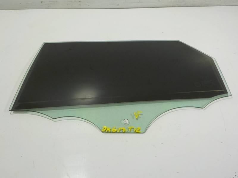 Recambio de cristal puerta trasero izquierdo para land rover range rover evoque evoque referencia OEM IAM LR114605  