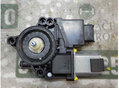 Recambio de motor elevalunas delantero izquierdo para kia cee´d 1.4 crdi cat referencia OEM IAM    2