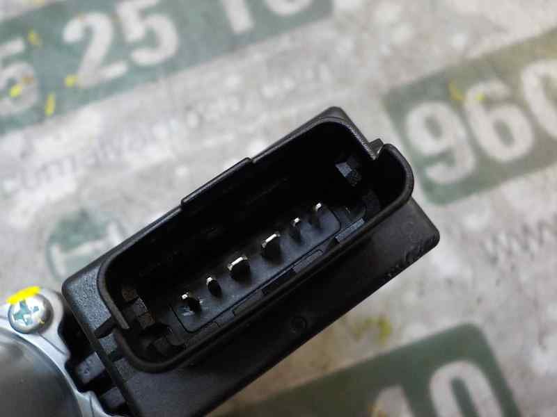 Recambio de motor elevalunas delantero izquierdo para kia cee´d 1.4 crdi cat referencia OEM IAM   