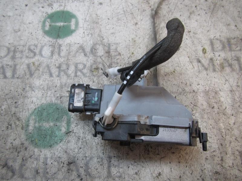 Recambio de cerradura puerta trasera izquierda para peugeot 308 confort referencia OEM IAM 9137N2  