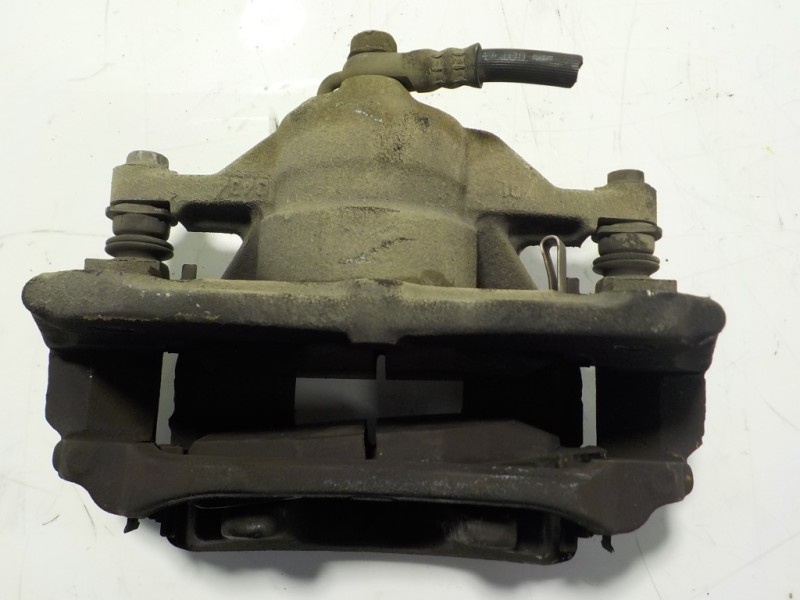 Recambio de pinza freno delantera derecha para toyota verso 1.6 d-4d cat referencia OEM IAM 4773002361  