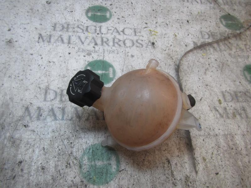 Recambio de deposito expansion para peugeot 308 confort referencia OEM IAM 1323AH  