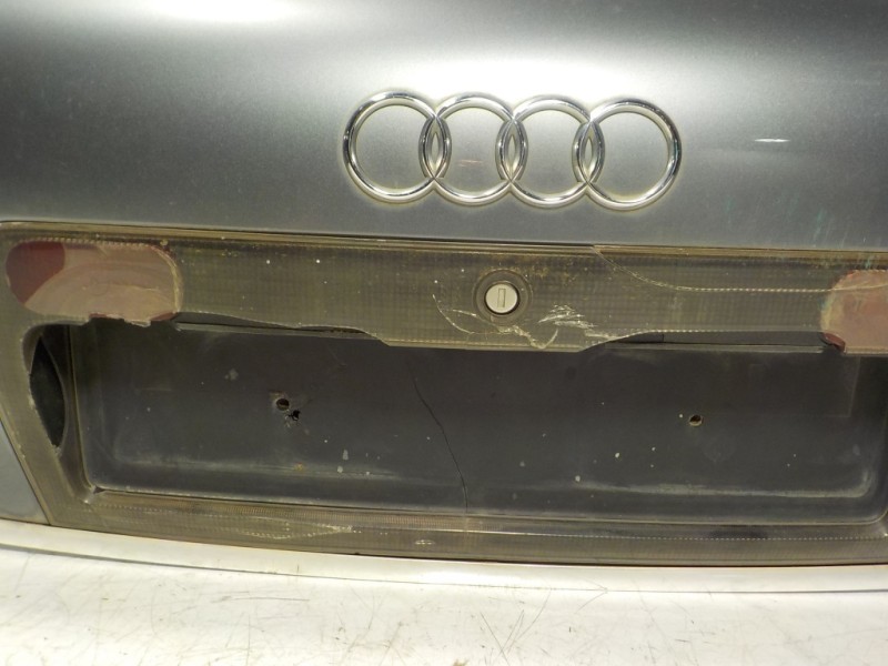 Recambio de capot trasero para audi a6 berlina (4b2) 2.5 v6 24v tdi referencia OEM IAM   