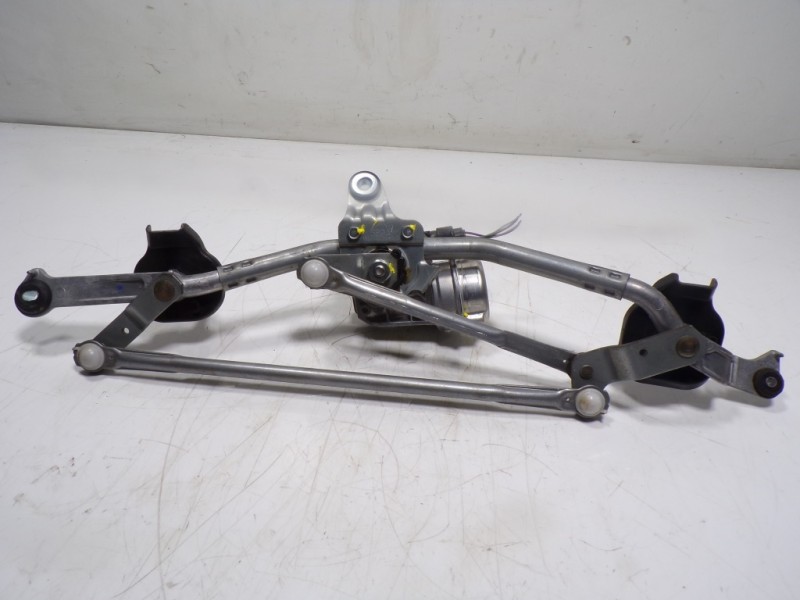 Recambio de motor limpia delantero para mazda 3 berlina (bp) evolution referencia OEM IAM  40450011 