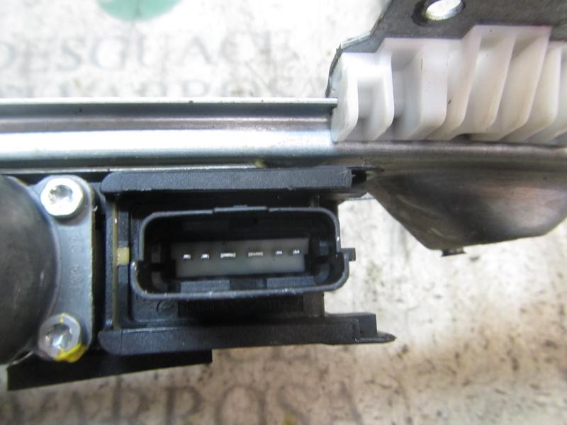 Recambio de elevalunas trasero derecho para peugeot 308 confort referencia OEM IAM 9224E2 9659834780 0130822370