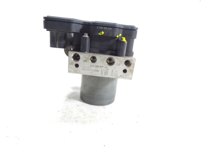 Recambio de abs para volkswagen polo 1.6 tdi dpf referencia OEM IAM 2Q0614517AABEF 2Q0614517AA 18022640484