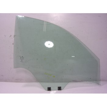 CRISTAL PUERTA DELANTERO DERECHO 803005789R 