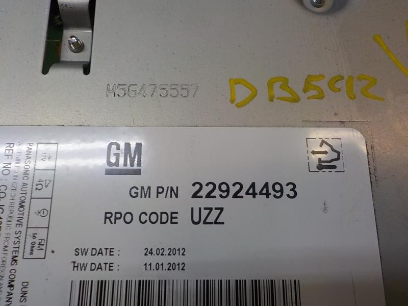 Recambio de sistema audio / radio cd para opel insignia berlina selective referencia OEM IAM 22924493  