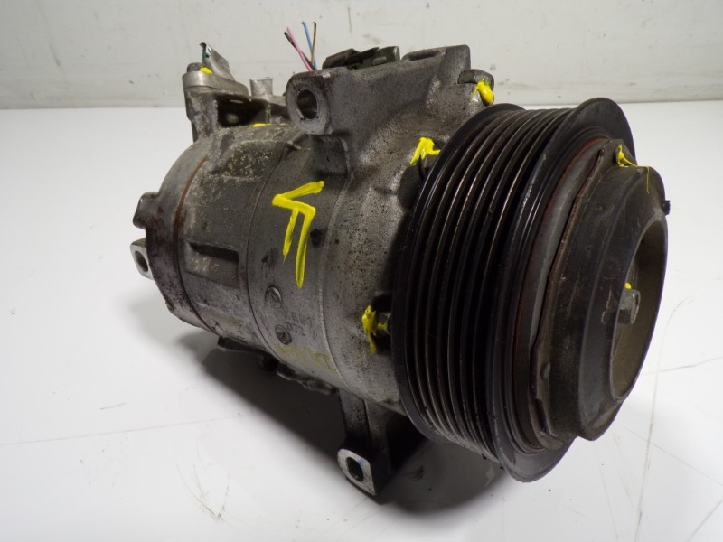 Recambio de compresor aire acondicionado para nissan x-trail (t32) acenta referencia OEM IAM 926004CA3A 4472501520 