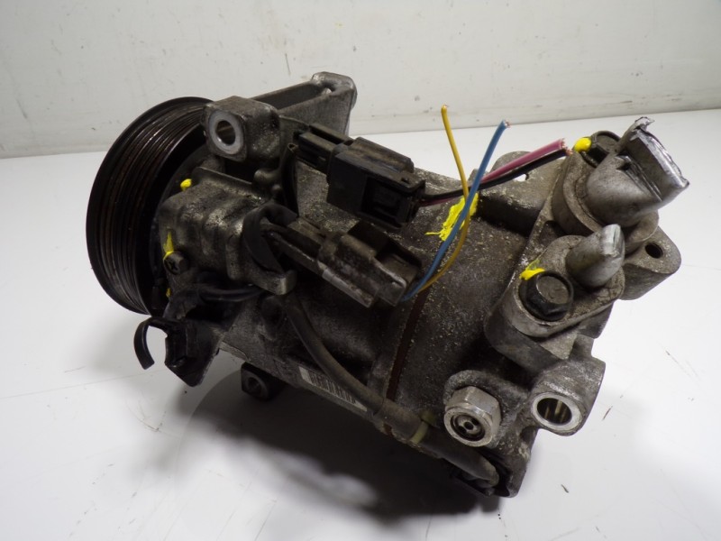 Recambio de compresor aire acondicionado para nissan x-trail (t32) acenta referencia OEM IAM 926004CA3A 4472501520 