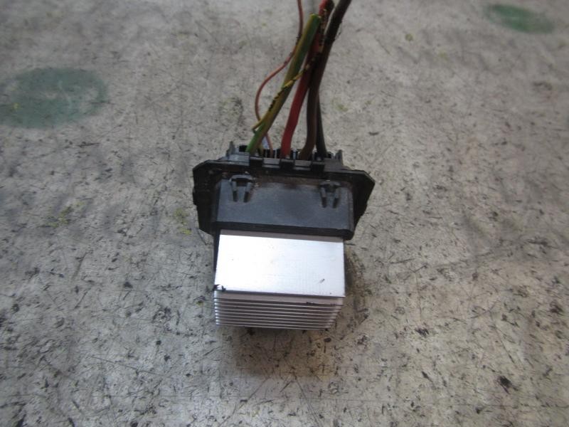 Recambio de resistencia calefaccion para peugeot 308 confort referencia OEM IAM 6441AA 34Z072561462 34Z072561462