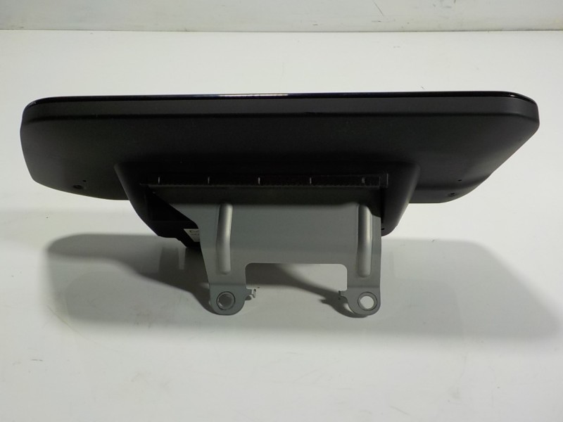 Recambio de pantalla multifuncion para mazda 3 berlina (bp) evolution referencia OEM IAM  BDGF611J0A 