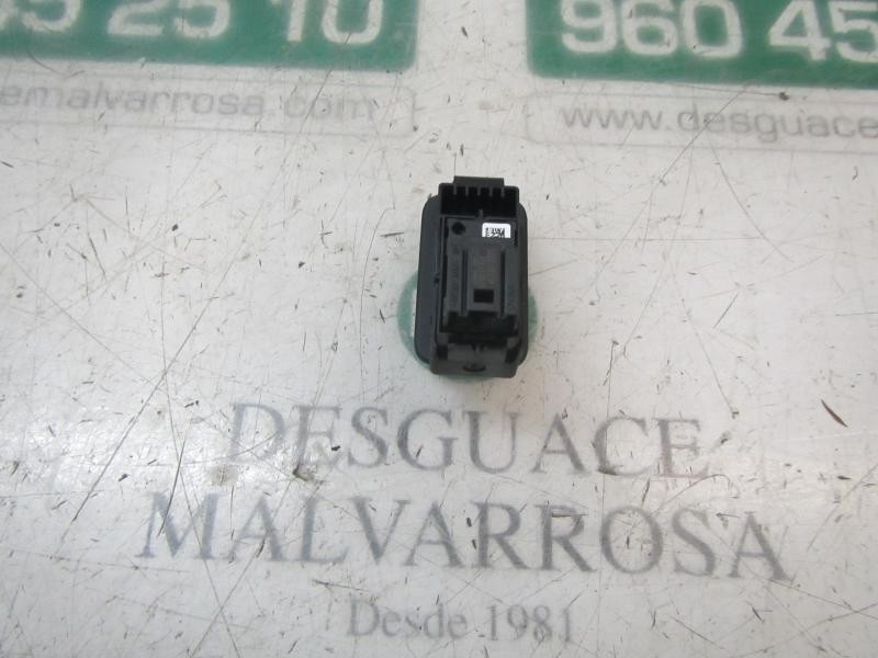 Recambio de mando elevalunas trasero derecho para volkswagen golf vii lim. (5g1) bluemotion referencia OEM IAM 5G0959855KWHS  